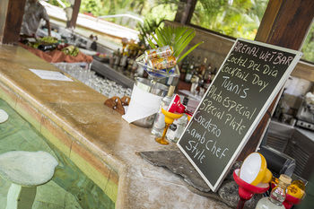 Poolside Bar